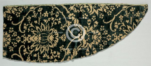 Velvet Fragment, 1400s. Creator: Unknown.