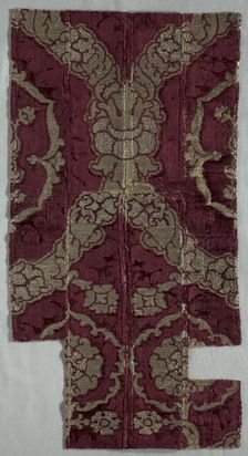Velvet Fragment, 1400s. Creator: Unknown