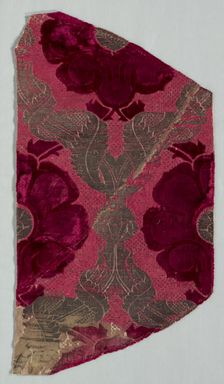 Velvet Fragment, 1450-1499. Creator: Unknown