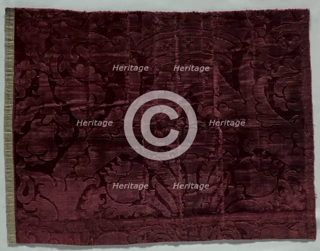 Velvet Fragment, 1500s. Creator: Unknown.