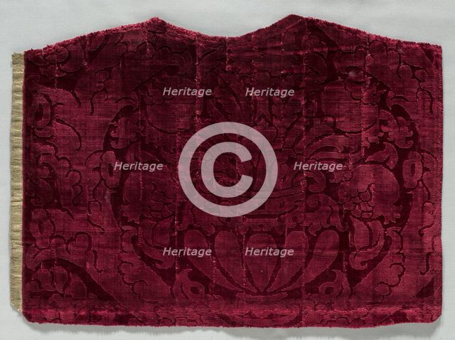 Velvet Fragment, 1500s. Creator: Unknown.