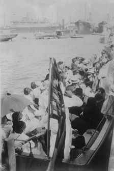 Vera Cruz -- Refugees taken to "Mexico", 1914. Creator: Bain News Service