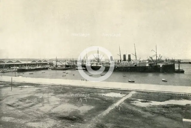 'Vera Cruz: Shipping in the New Harbour', 1919. Creator: Unknown.