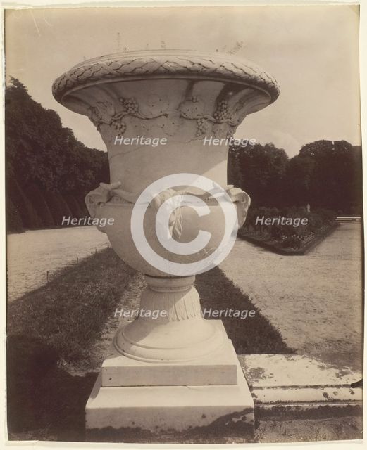 Versailles, Vase, 1905. Creator: Eugene Atget.