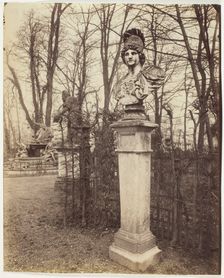 Versailles, Bosquet de l Arc de Triomphe, 1903. Creator: Eugene Atget