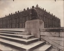 Versailles, Chaste Venus, 1922-1923. Creator: Eugène Atget (French, 1857-1927)