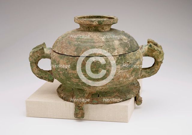 Vessel (kuei) and cover with stand, Western Zhou dynasty, 9th century BCE. Creator: Unknown.