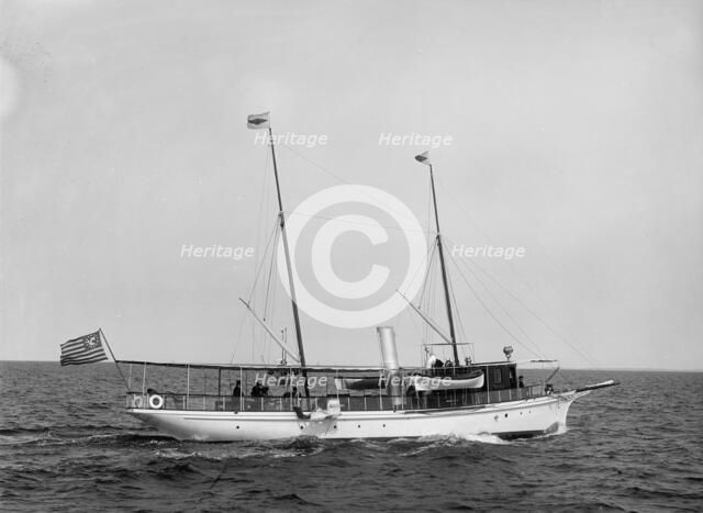 Viva, 1899 July 29. Creator: John S Johnston.