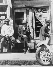 Vicksburg, Mississippi, Negroes, 1936. Creator: Walker Evans