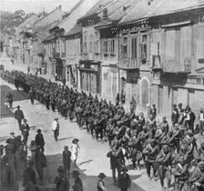 'Victoires sur le Front Oriental; Les empires centraux ont incendie l'Europe 1914. Creator: Unknown