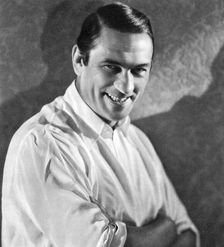 Victor McLaglen, British boxer and actor, 1934-1935