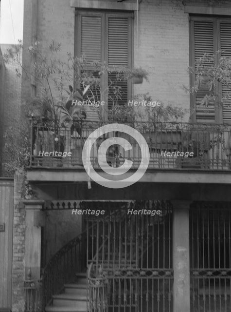 Victor David House (Le Petit Salon), 620 St. Peter Street, New Orleans, between 1920 and 1926. Creator: Arnold Genthe.