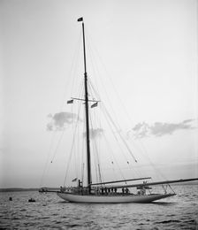 Victorious Columbia at mooring in the horseshoe after race of Oct. 4, 1901... Creator: Unknown