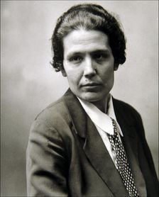 Victoria Kent (1898-1987), Spanish politician