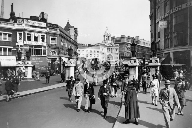 Victoria Palace, City of Westminster, London. Creator: Unknown.