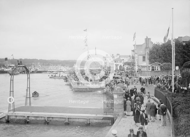 Victoria Parade, Cowes, Isle of Wight, c1935. Creator: Kirk & Sons of Cowes.