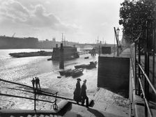 View upstream from near Traitor's Gate, City of London, before 1933. Creator: George Davison Reid