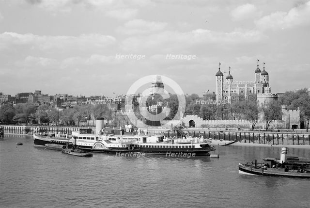 View across the Thames at Stepney, London, c1945-c1965. Artist: SW Rawlings