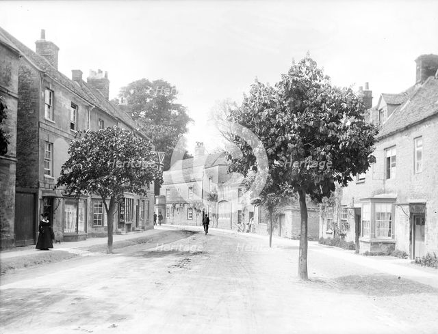 View along Park Street, Woodstock, Oxfordshire, c1860-c1922. Artist: Henry Taunt