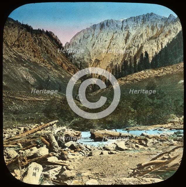 View between Sonamarg and Baltal, Kashmir, India, late 19th or early 20th century. Artist: Unknown