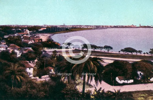 View from Malabar Hill, Bombay, India, early 20th century. Artist: Unknown
