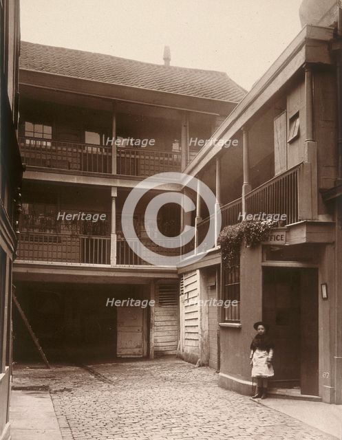 View of the courtyard at the Old Bell Inn, Holborn, London, 1884. Artist: Henry Dixon