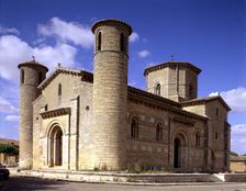 View of the church of San Martín de Fromista (Palencia)