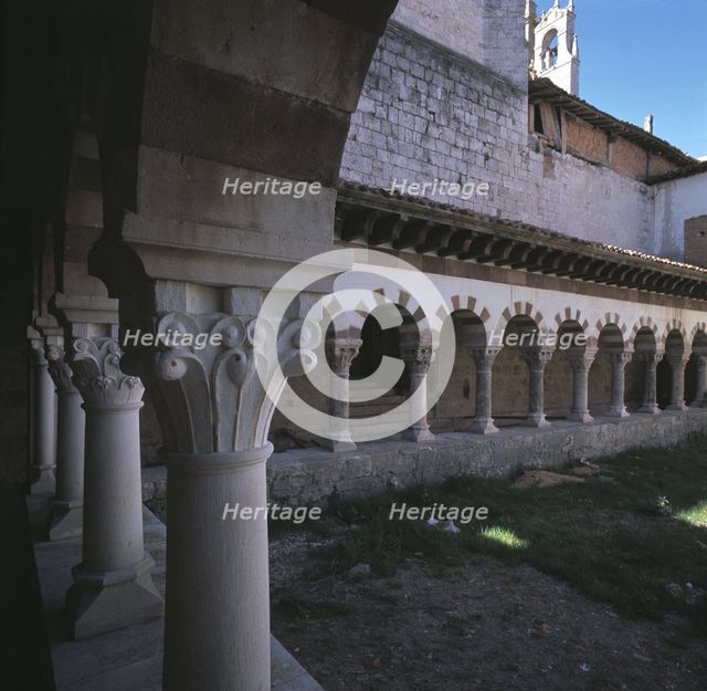 View of the cloister of the monastery of San Pedro de Cardeña.