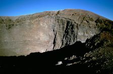 View of the crater of Mt Vesuvius