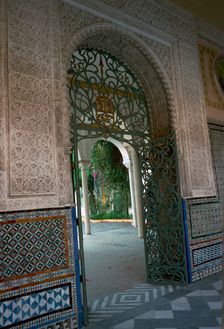 View of the garden of the Casa di Pilatos, 15th century