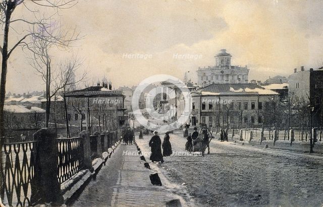View of Znamenka Street in winter, Moscow, Russia, early 20th century. Artist: Unknown