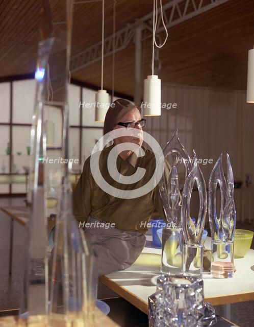 (Viktor) Vicke Lindstrand (1914-83) Glass artist, Kosta, Sweden.
 Creators: Unknown, Viktor Lindstrand.