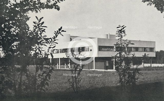 'Villa at Poissy, constructed in reinforced concrete', 1933. Artist: Unknown.