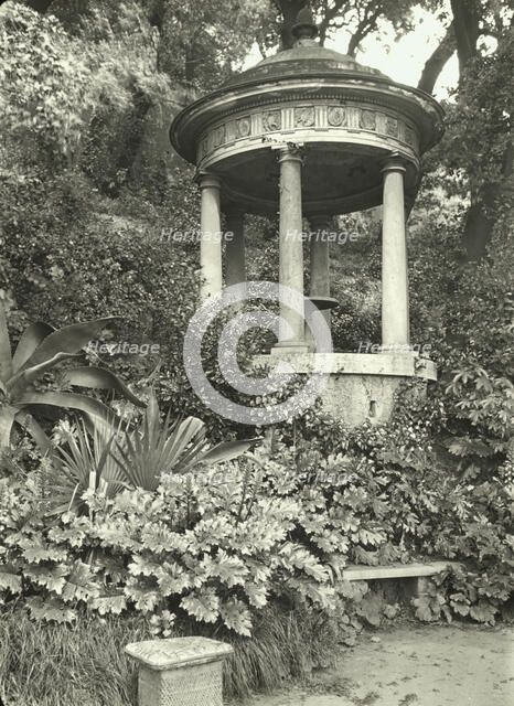 Villa Rolla-Rosazza, Genoa, Italy, 1925. Creator: Frances Benjamin Johnston.