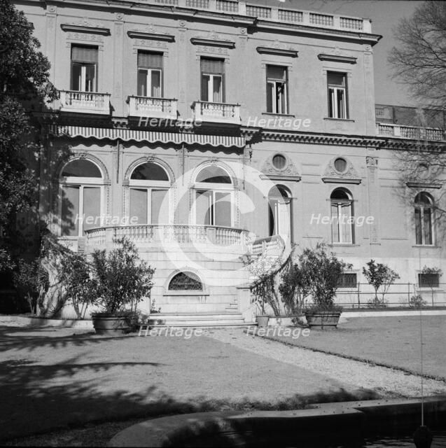 Villa Wolkonsky, residence of the British Ambassador, Via Ludovico di Savoia, Rome, Italy, 1958. Artist: Unknown.
