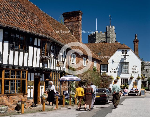 Village square, Chilham, Kent. Creator: Peter Thompson.