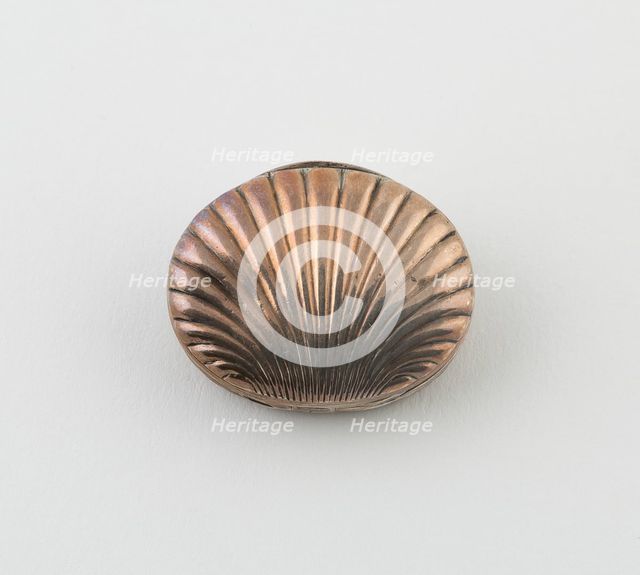 Vinaigrette in the Form of a Scallop Shell, Birmingham, 1816/17. Creator: Possibly Joseph Willmore.