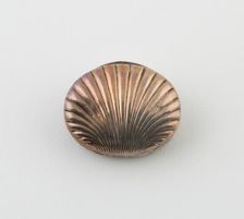 Vinaigrette in the Form of a Scallop Shell, Birmingham, 1816/17. Creator: Possibly Joseph Willmore