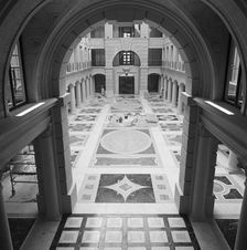 Vintners Place, Upper Thames Street, Queenhithe, London, 28/10/1992. Creator: John Laing plc