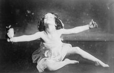 Virginia Myers, between c1910 and c1915. Creator: Bain News Service