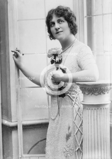 Virginia Schaeffer, between c1910 and c1915. Creator: Bain News Service.