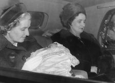 Viscount Linley's christening day at Buckingham Palace, 19th December 1961. Creator: Unknown