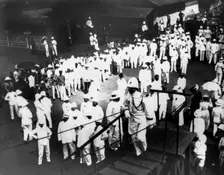 Visitors to Port Doumen, Saigon, Vietnam, 1900
