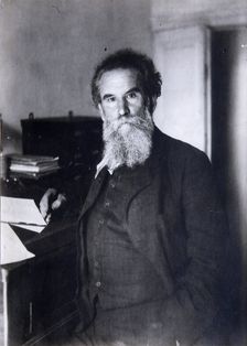 Vladimir Korolenko, Russian author, 1910s