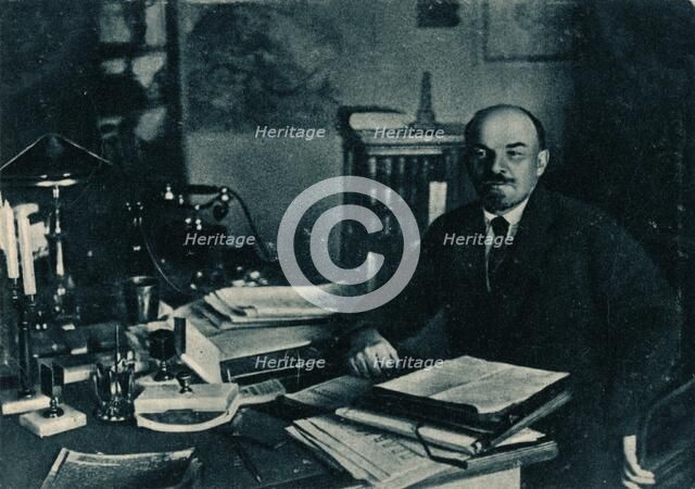 'Vladimir Ilich Lenin, Russian Bolshevik leader, Moscow, Russia, 7th October', 1922. Artist: Unknown.