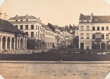 Vue de face du balcon avant l'entière construction de la place, 1854-56. Creator: Louis-Pierre-Théophile Dubois de Nehaut
