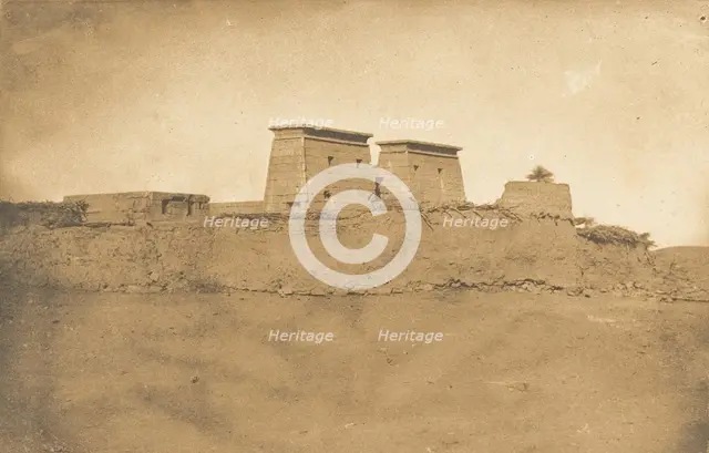 Vue des Pylones du Temple Khons et d'une partie du village de Karnac, 1849-50. Creator: Maxime du Camp.