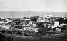 'Vue generale de Cape Coast Castle. La Cote d'Or; L'Ouest Africain 1914. Creator: Unknown