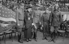 W. Camp, Mrs. C. Van Rensselaer, Col. F.M. Davis, Lt. R. Breeze, Sgt. Coombs, 1918. Creator: Bain News Service