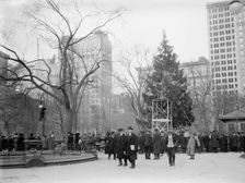 Xmas tree in Madison Sq. Park, N.Y.C., between c1910 and c1915. Creator: Bain News Service